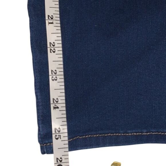 Gloria Vanderbilt Amanda Classic Tapered Jeans Size 12 Average Fit Dark Blue Str - Picture 12 of 12